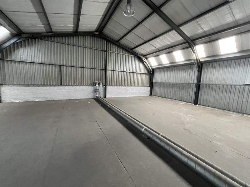To Let commercial Property for Rent in Maitland Western Cape